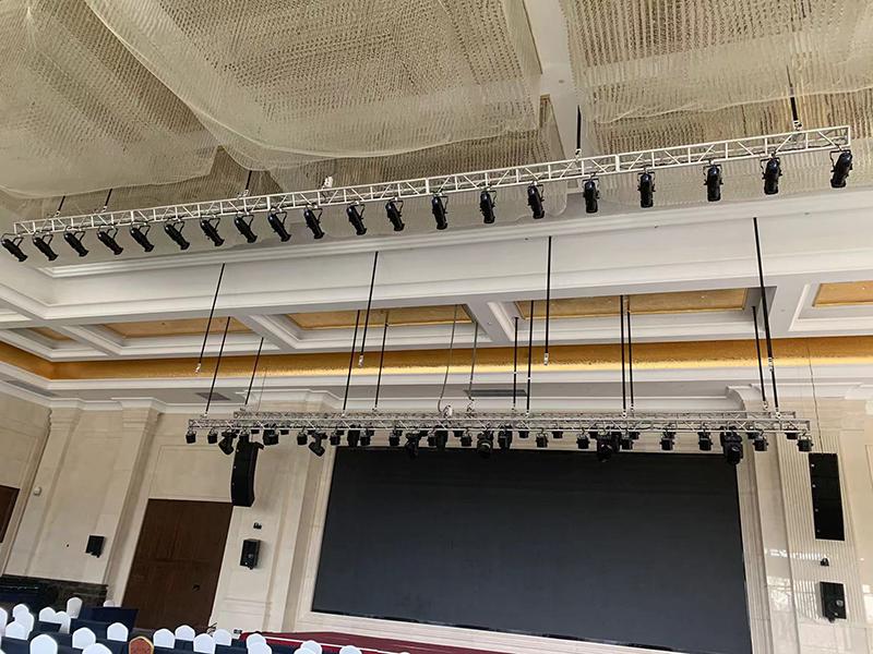 长行程多功能舞台灯光升降吊点吊机